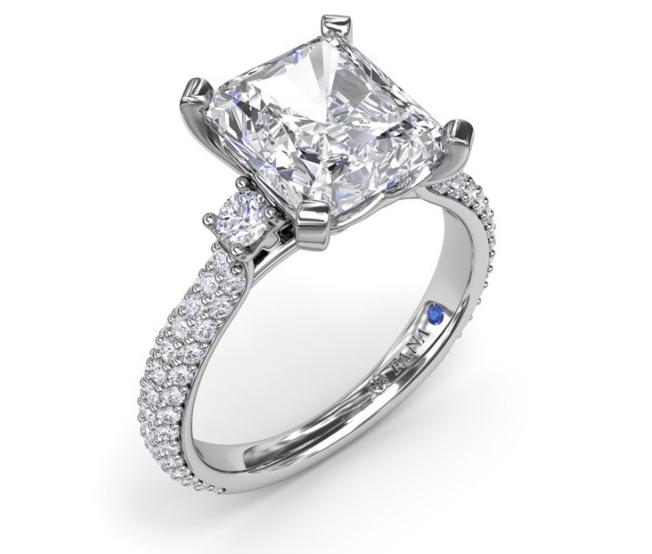 FANA DIAMOND 3-STONE SEMI MOUNT FANA DIAMOND 3-STONE SEMI MOUNT