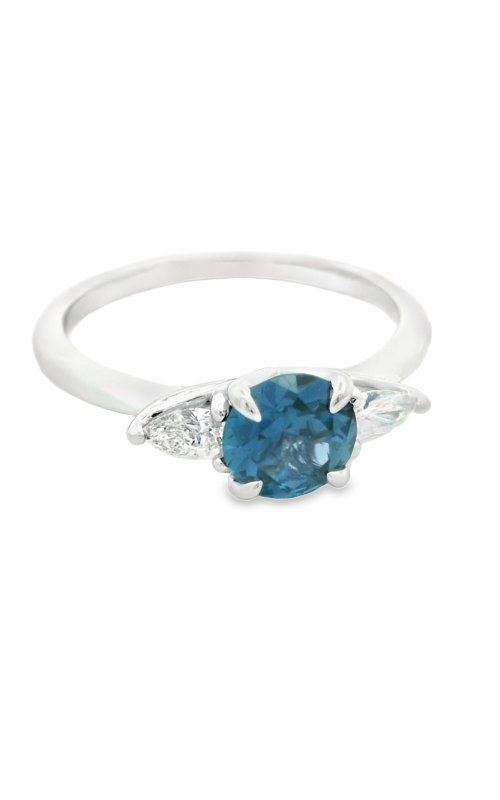 YOGO SAPPHIRE AND DIAMOND 3-STONE RING