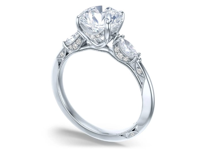 TACORI DIAMOND 3-STONE SEMI-MOUNT TACORI DIAMOND 3-STONE SEMI-MOUNT